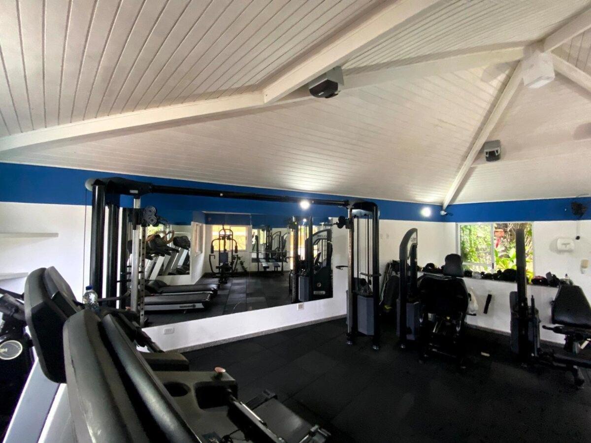Condomínio com piscina, churrasqueira, sauna e MARINA P LANCHA - WiFi 200Mbps - 1qt e sala com 2 ar condicionados Angra dos Reis Exterior foto
